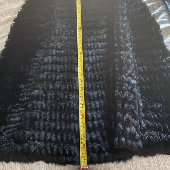 Adrienne Landau 100% authentic rabbit fur knit black vest with hood size small - Picture 7 of 8